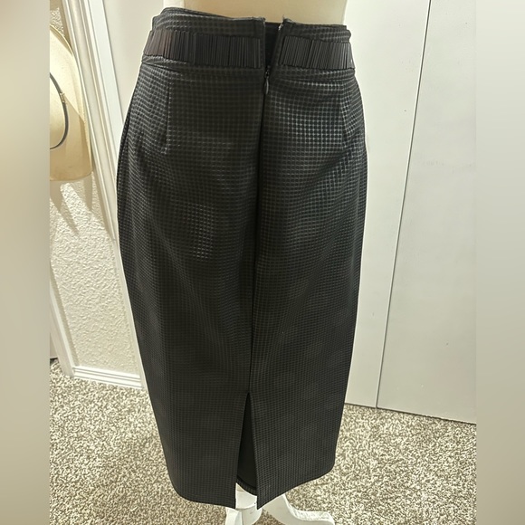 Bebe Pencil Skirt - Picture 2 of 4